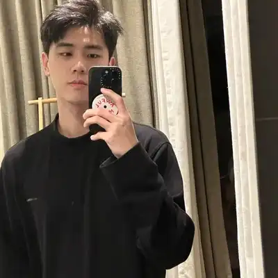 邹明